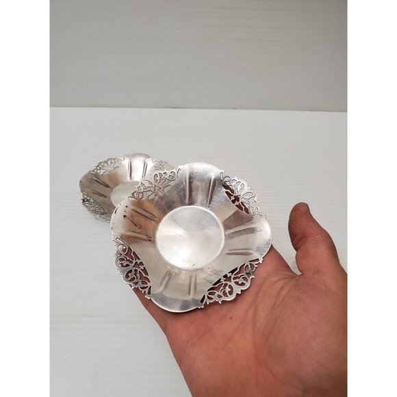 Set of 2 Vintage metal Coasters Coaster , Host Hostess Gift, Dinner Part… - Picture 3 of 10